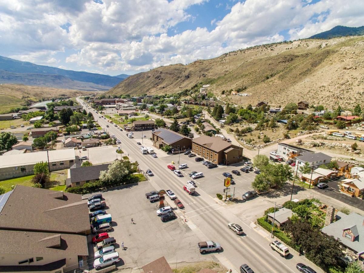 Super 8 By Wyndham Gardiner/yellowstone Park Area Hotel 2*
