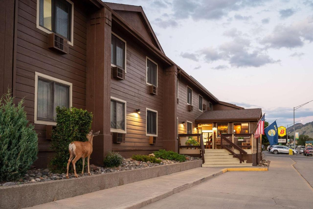 Hotel Super 8 By Wyndham Gardiner/yellowstone Park Area 2*