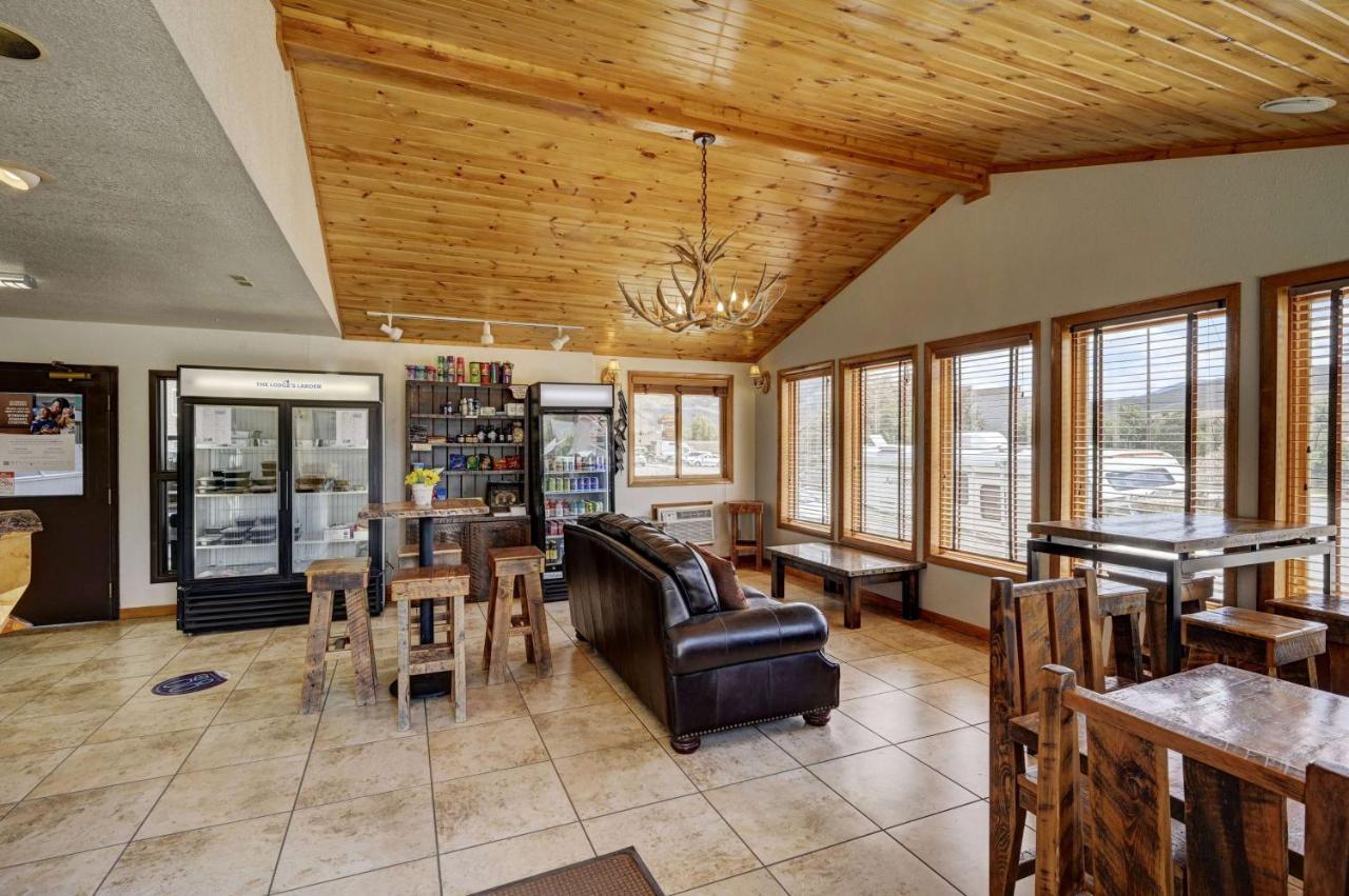 Hotel Super 8 By Wyndham Gardiner/yellowstone Park Area 2*