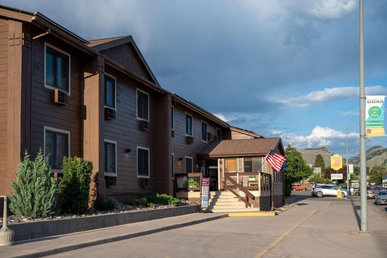 Hotel Super 8 By Wyndham Gardiner/yellowstone Park Area Gardiner