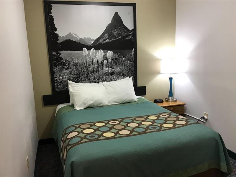 Hotel Super 8 By Wyndham Gardiner/yellowstone Park Area Gardiner
